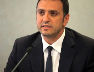 Β. Κικίλιας για Α. Τσίπρα: «Κυβερνά με ανεξάρτητους βουλευτές που έχουν ντηλάρει μαζί του για την υπουργική καρέκλα»